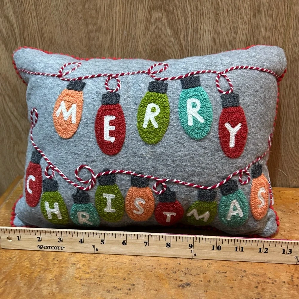 SINCERELY SANTA HOLIDAY PILLOW CHRISTMAS LIGHTS THEME DECOR 9 x 13